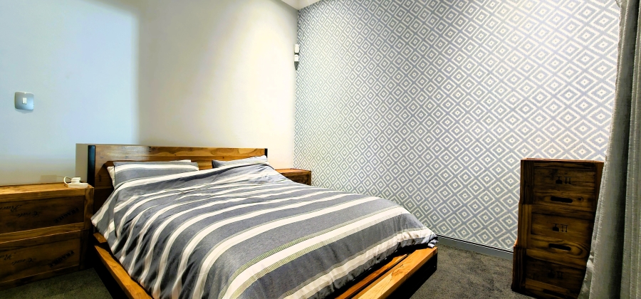 7 Bedroom Property for Sale in Country Club Western Cape